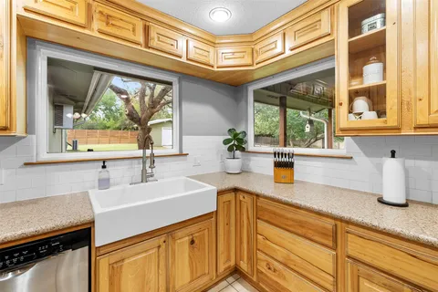 $684,000 | 208 Willet Drive, Buda, TX 78610