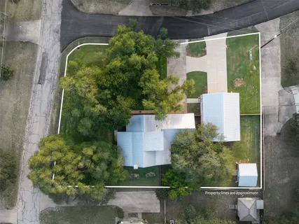 $684,000 | 208 Willet Drive, Buda, TX 78610