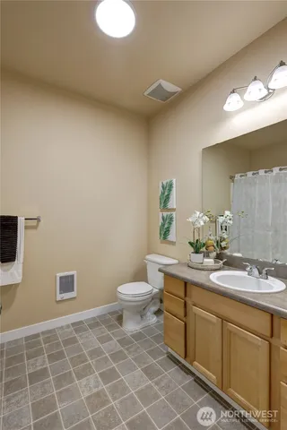 $299,995 | 10109 186 Street East, Unit 346, Puyallup, WA 98375