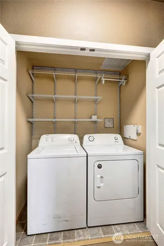 $299,995 | 10109 186 Street East, Unit 346, Puyallup, WA 98375