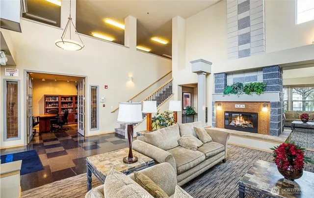 $299,995 | 10109 186 Street East, Unit 346, Puyallup, WA 98375