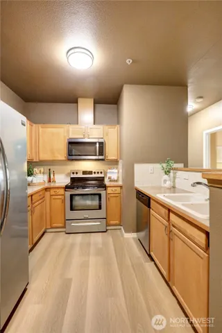 $299,995 | 10109 186 Street East, Unit 346, Puyallup, WA 98375