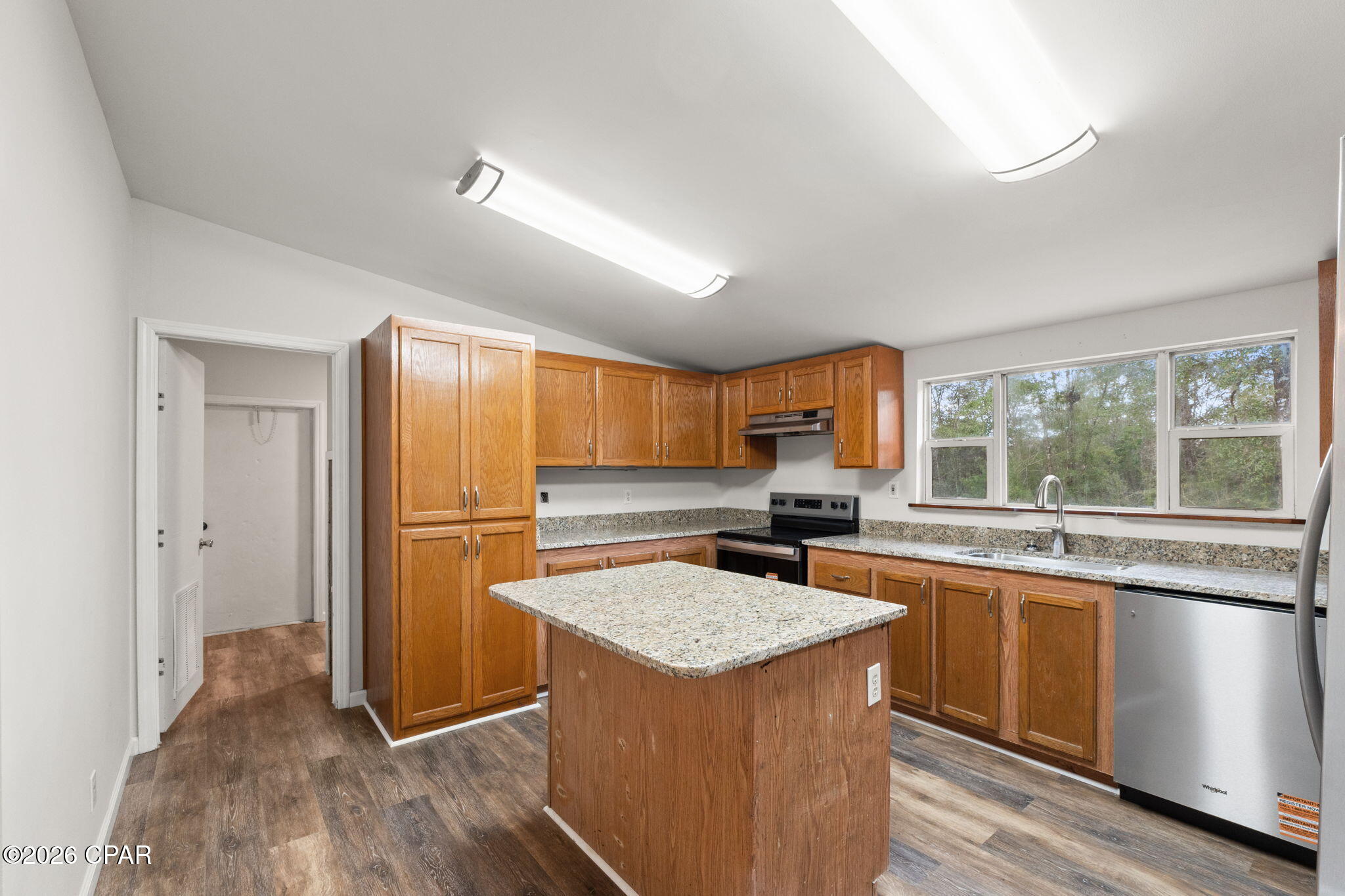 2075 Ferguson Road Chipley, FL 32428 - Photo 9 of 32