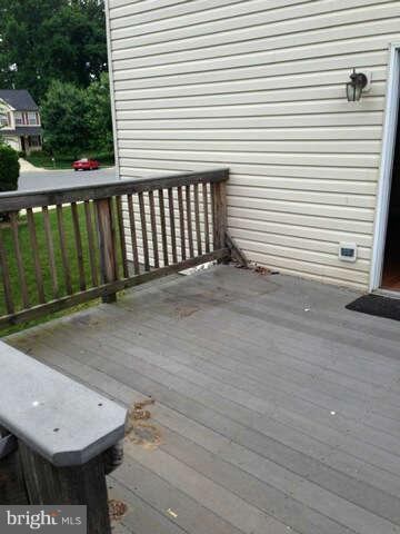 3209 Kelox Road Baltimore, MD 21207 - Photo 5 of 6 Exterior (Rear)