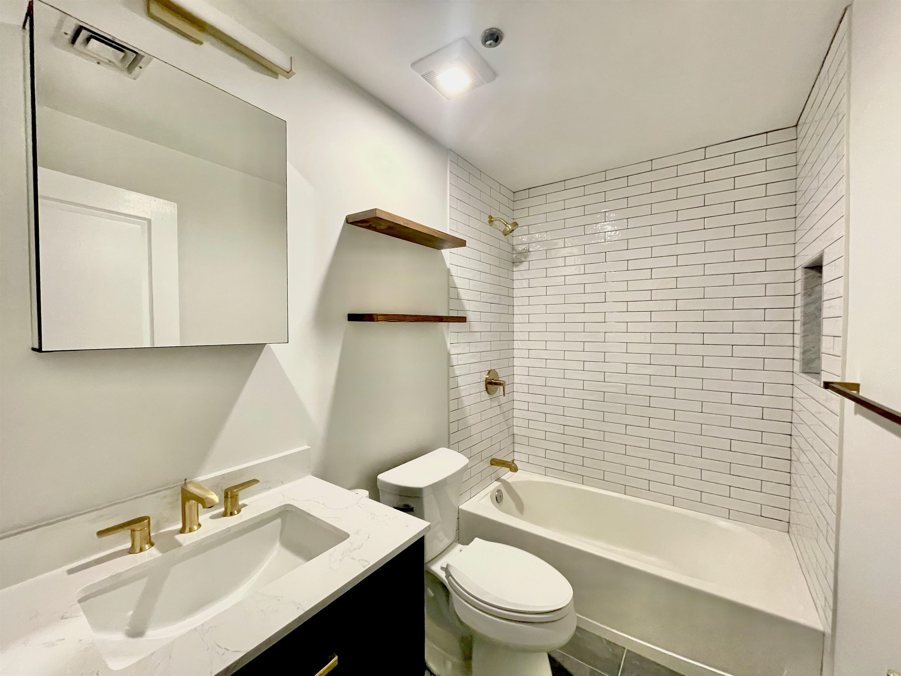 711 Clinton Street, Unit 2A Hoboken, NJ 07030 - Photo 11 of 17