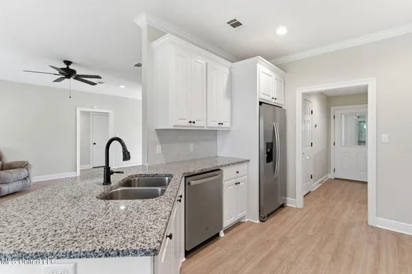 $315,000 | 33 Sky Vw Drive, Purvis, MS 39475