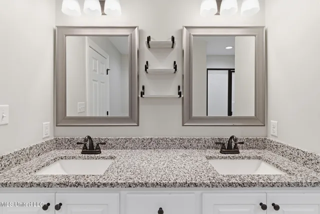 $325,000 | 33 Sky Vw Drive, Purvis, MS 39475