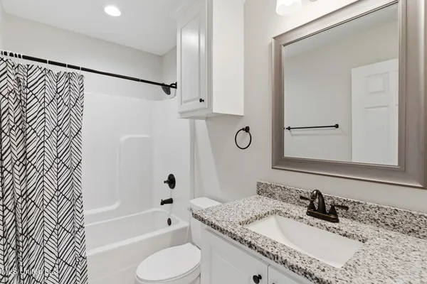 $315,000 | 33 Sky Vw Drive, Purvis, MS 39475