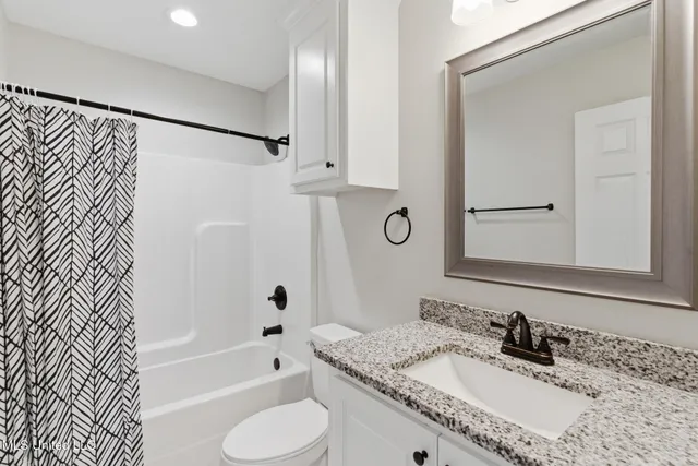 $325,000 | 33 Sky Vw Drive, Purvis, MS 39475