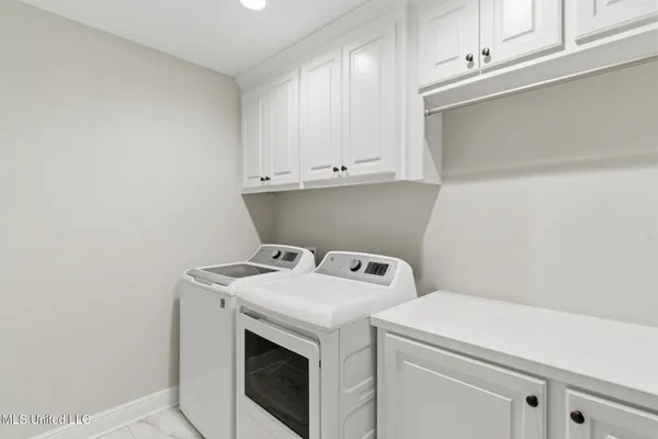 $315,000 | 33 Sky Vw Drive, Purvis, MS 39475