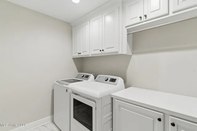 $325,000 | 33 Sky Vw Drive, Purvis, MS 39475