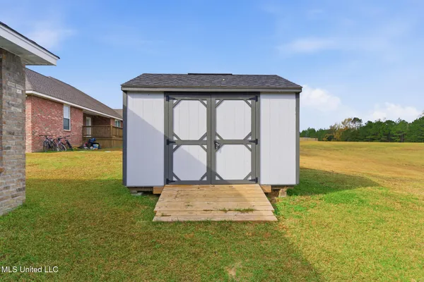 $315,000 | 33 Sky Vw Drive, Purvis, MS 39475