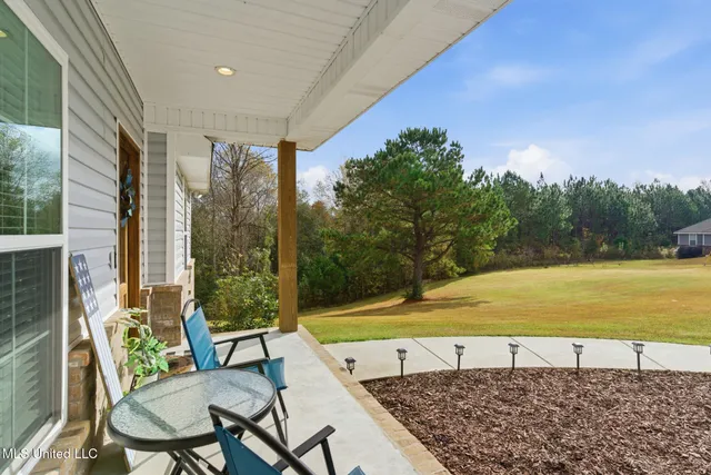$325,000 | 33 Sky Vw Drive, Purvis, MS 39475
