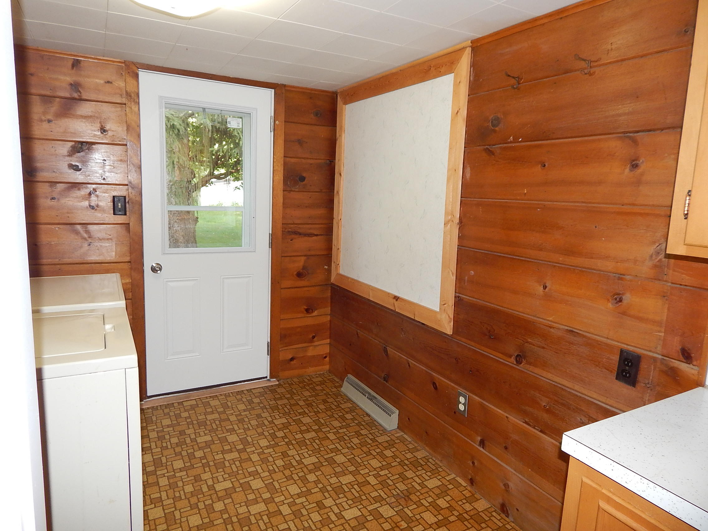 706 10th Street Three Rivers, MI 49093 - Photo 13 of 30 DSCN6201