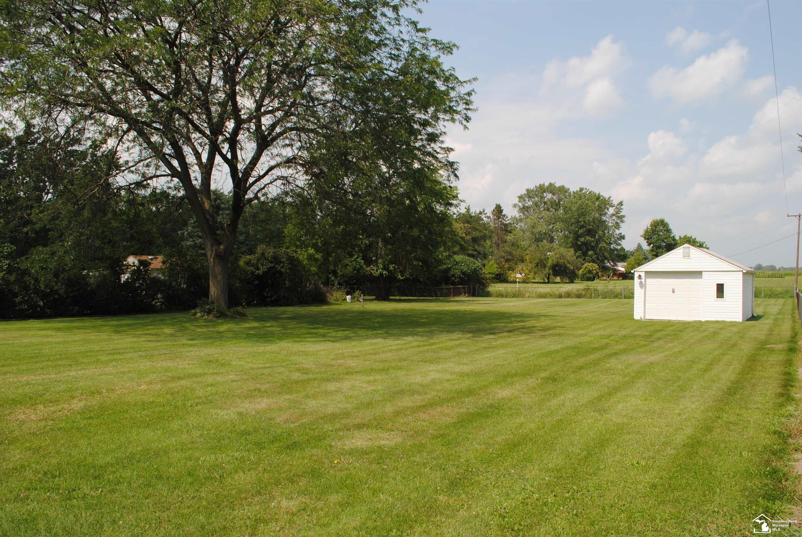 3320 West Albain Road Monroe, MI 48161 - Photo 35 of 41