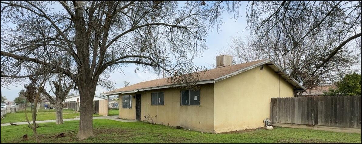 30808 Commercial Road Visalia, CA 93291 - Photo 2 of 16 .front 2025-02-10 182808