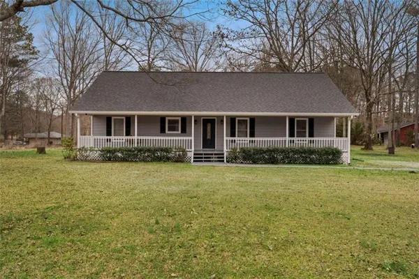 front view of house with a yard