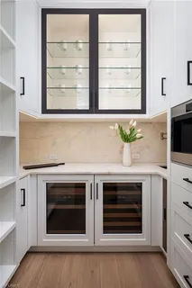 $7,095,000 | 3636 Crayton Road, Naples, FL 34103