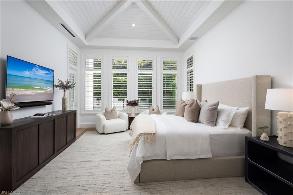 3636 Crayton Road Naples, FL 34103 - Photo 16 of 48