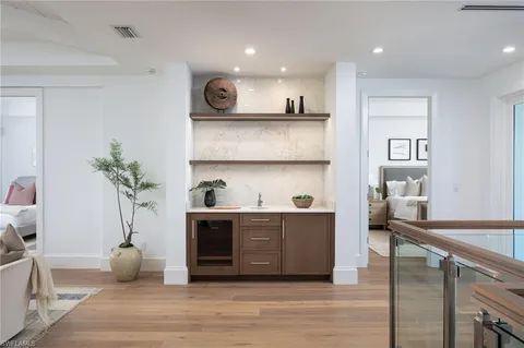 $7,095,000 | 3636 Crayton Road, Naples, FL 34103