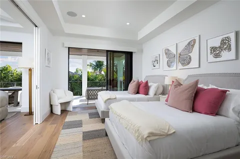 $7,095,000 | 3636 Crayton Road, Naples, FL 34103