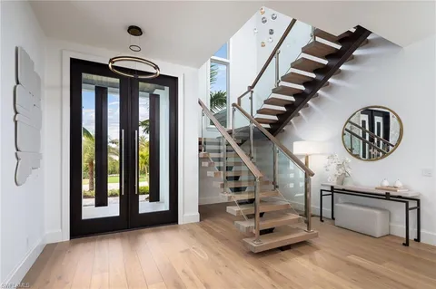 $7,095,000 | 3636 Crayton Road, Naples, FL 34103