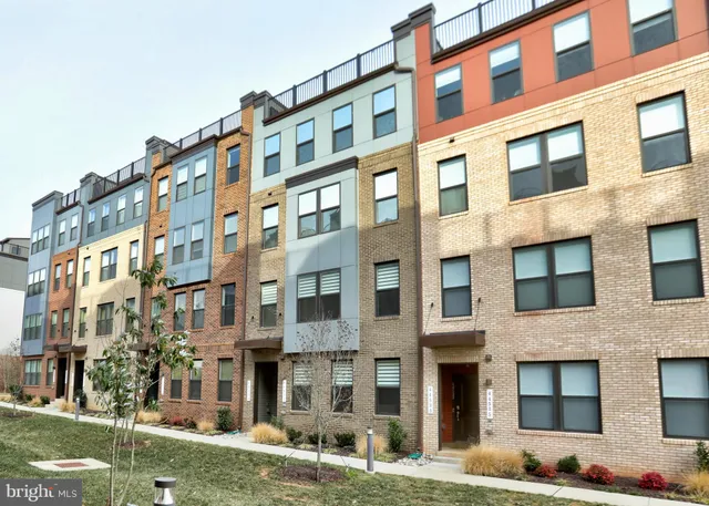 $584,900 | 44531 Wolfhound Square, Ashburn, VA 20147