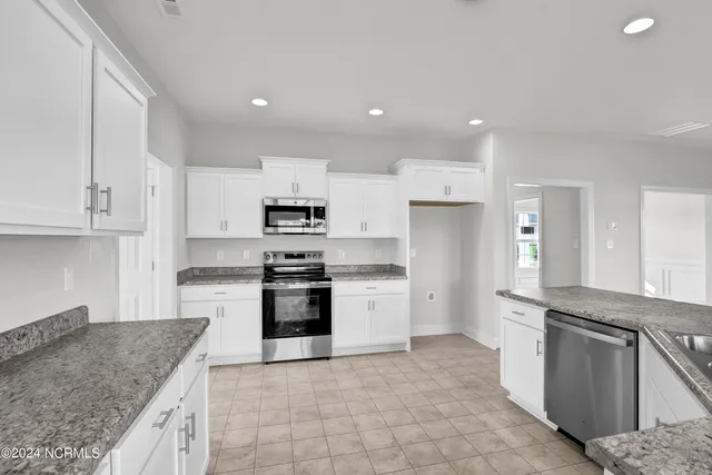 $378,000 | 719 Puppy Drum Lane, Maysville, NC 28555