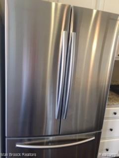 939 Barclay Circle Rochester, MI 48307 - Photo 10 of 25 12.jpg