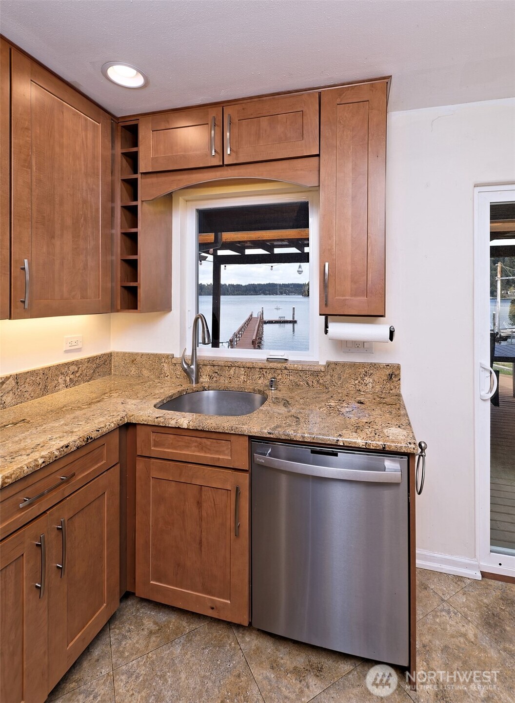 1804 Southeast Walker Park Road Shelton, WA 98584 - Photo 13 of 39