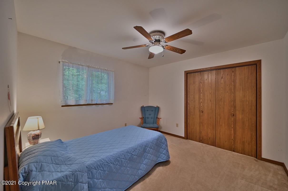 132 Beech Road Dingmans Ferry, PA 18328 - Photo 42 of 44 Photo 48