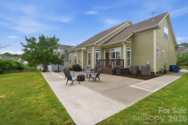$685,000 | 714 Richland Drive, Huntersville, NC 28078