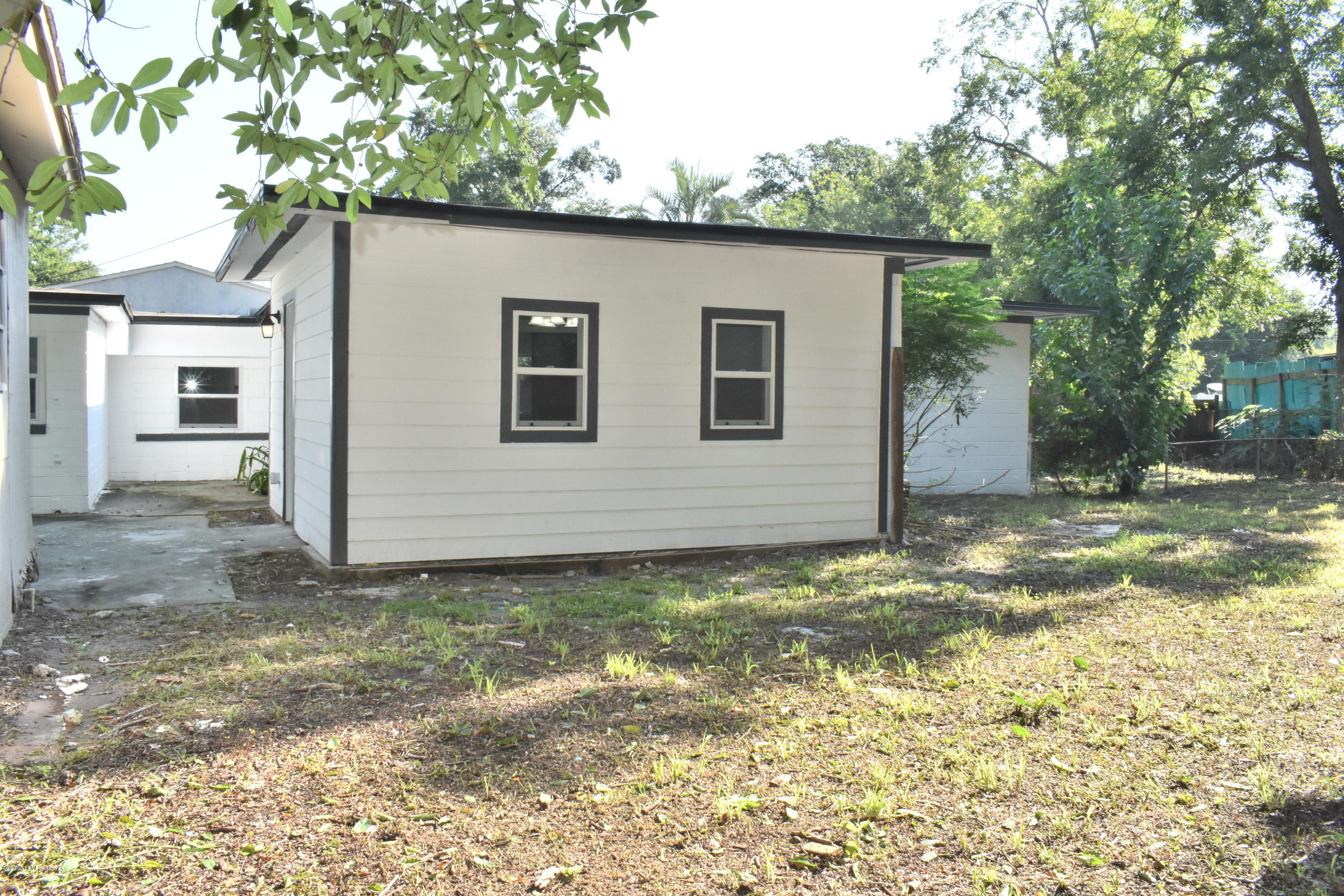 1402 Breton Road Jacksonville, FL 32208 - Photo 28 of 30 DSC_0324