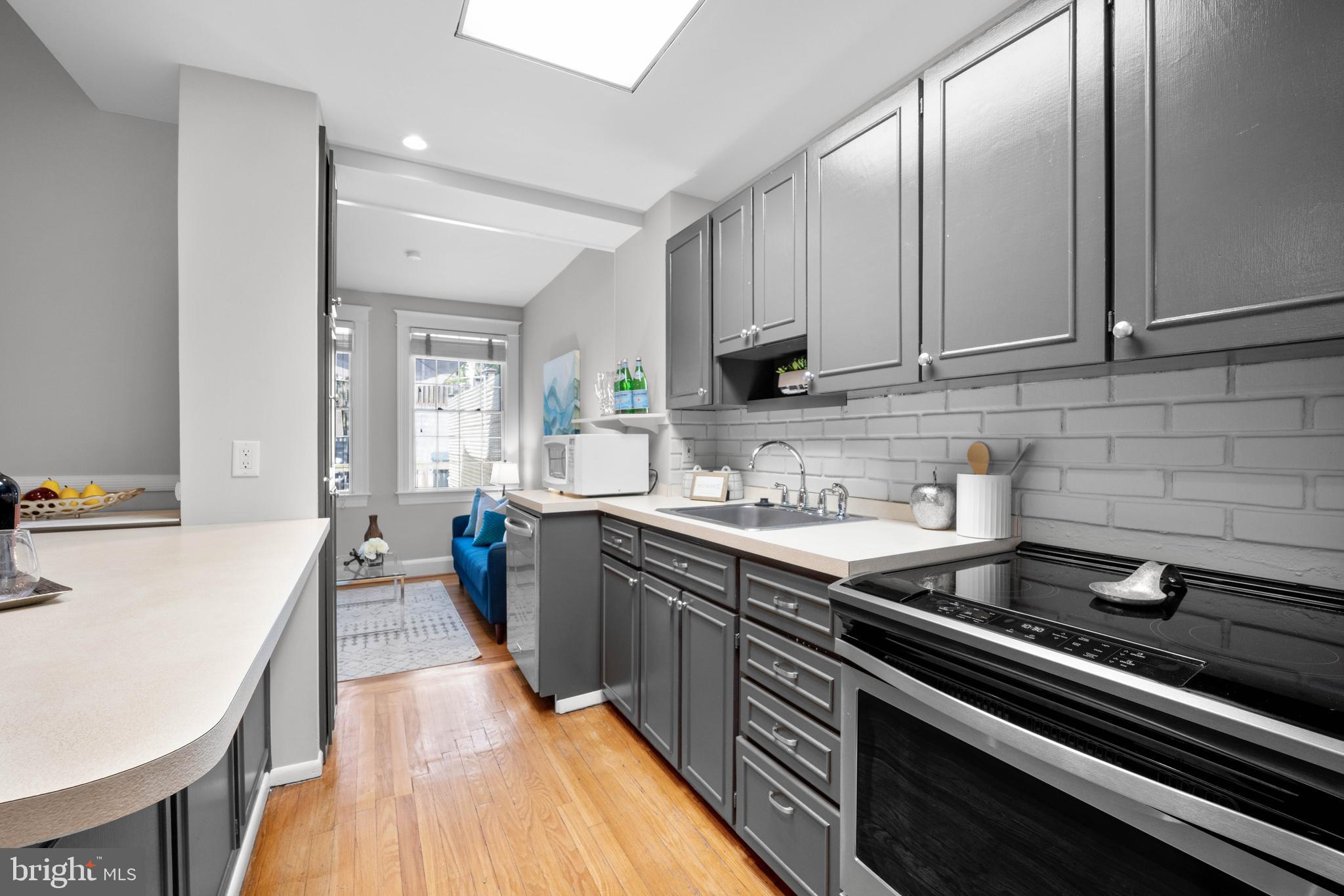 2220 Tunlaw Road Northwest Washington, DC 20007 - Photo 12 of 50 Kitchen