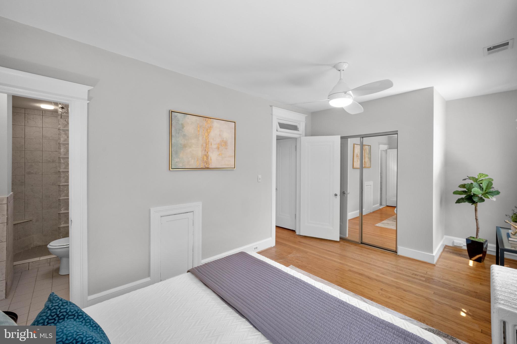 2220 Tunlaw Road Northwest Washington, DC 20007 - Photo 20 of 50 Master Bedroom