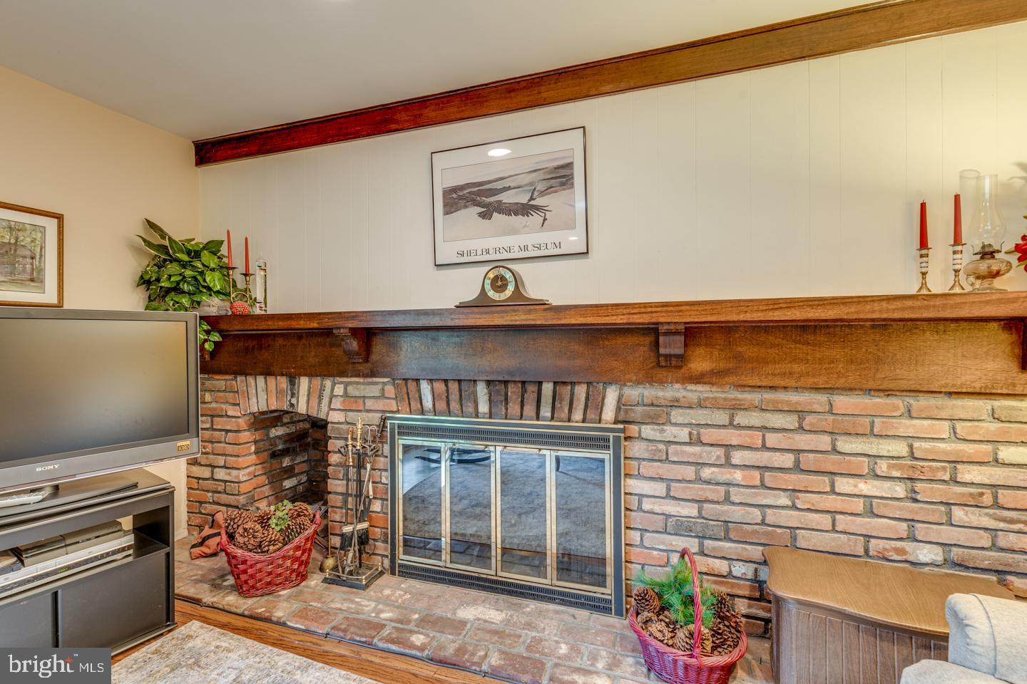 14 Dunbarton Road Cherry Hill, NJ 08003 - Photo 14 of 43 Wood burning fireplace