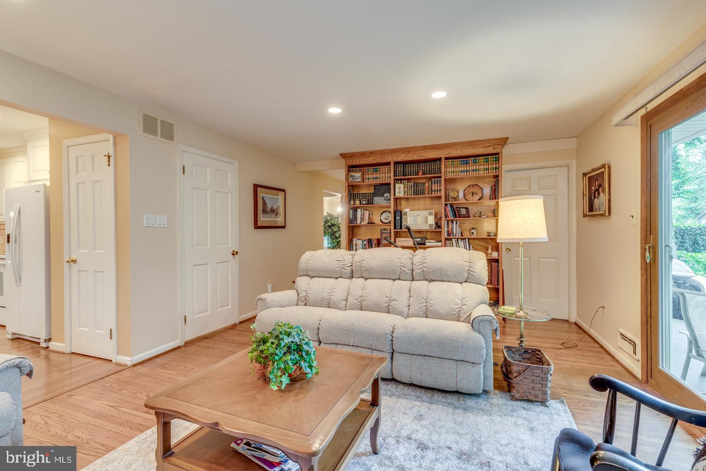 14 Dunbarton Road Cherry Hill, NJ 08003 - Photo 16 of 43 Gallery Image 16