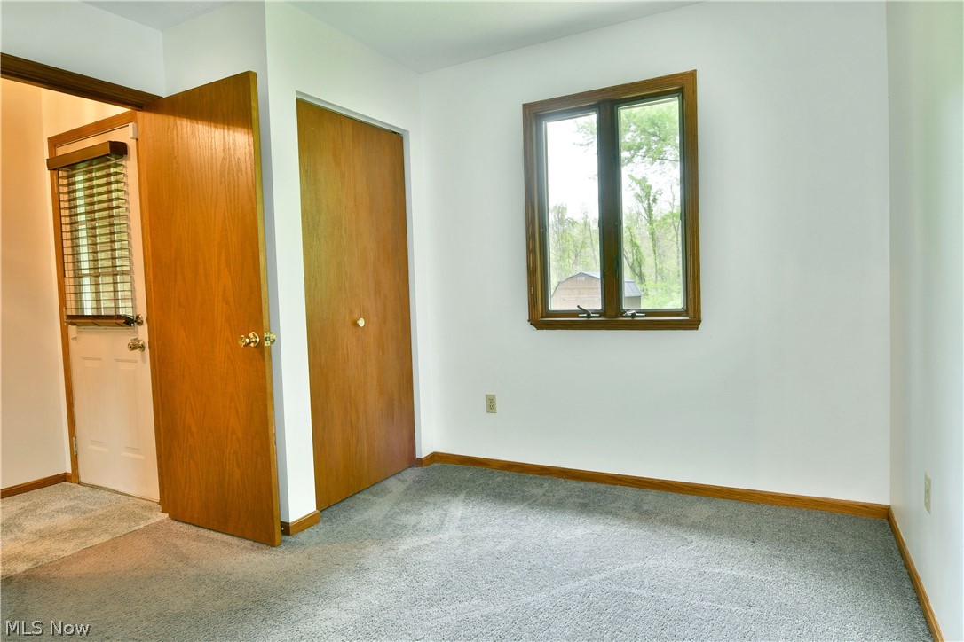 2237 Cadwallader-Sonk Road, Unit A Cortland, OH 44410 - Photo 32 of 50