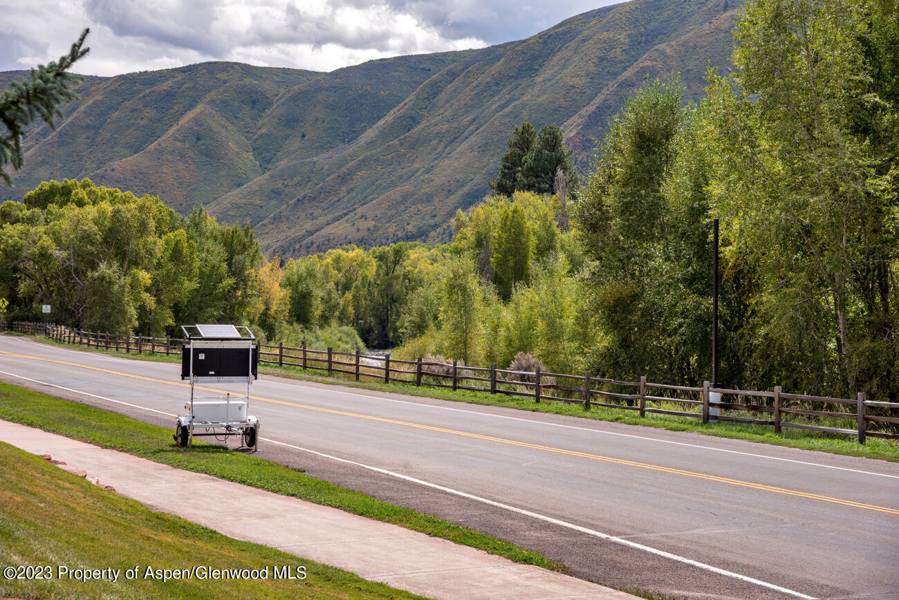 2208 Elk Lane Basalt, CO 81621 - Photo 17 of 20 a view of a tennis court