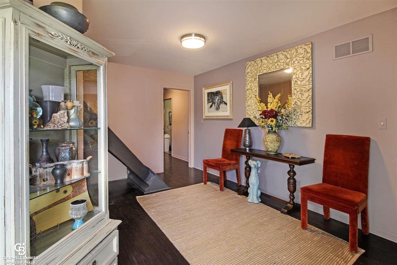 66699 Kuster Road New Haven, MI 48050 - Photo 26 of 37 Entryway