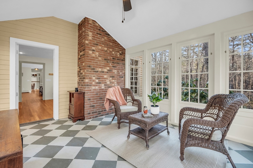 855 Brockelman Road Lancaster, MA 01523 - Photo 16 of 41 Gallery Image 16