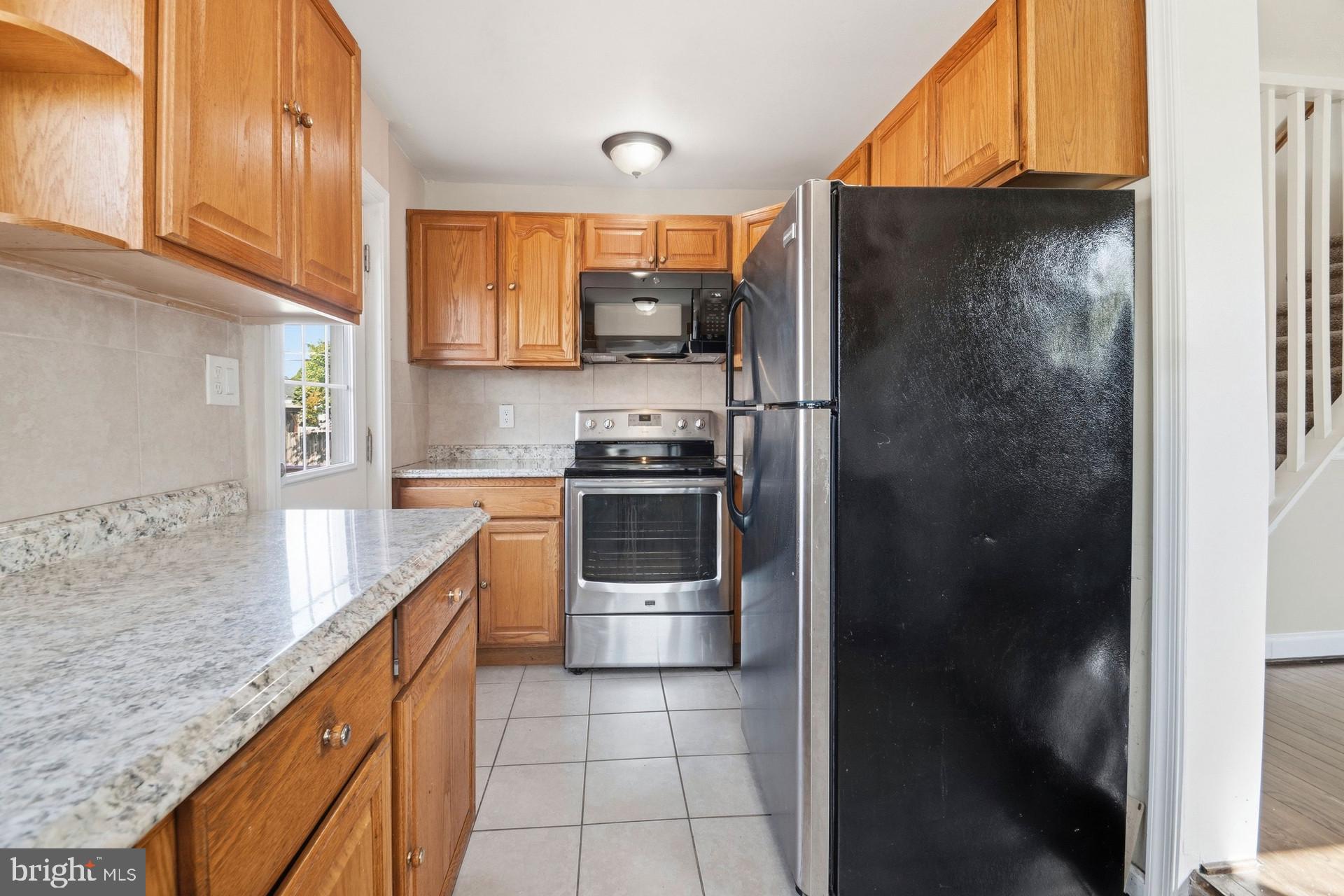 8444 Garden Road Pasadena, MD 21122 - Photo 9 of 28 SS APPLIANCES