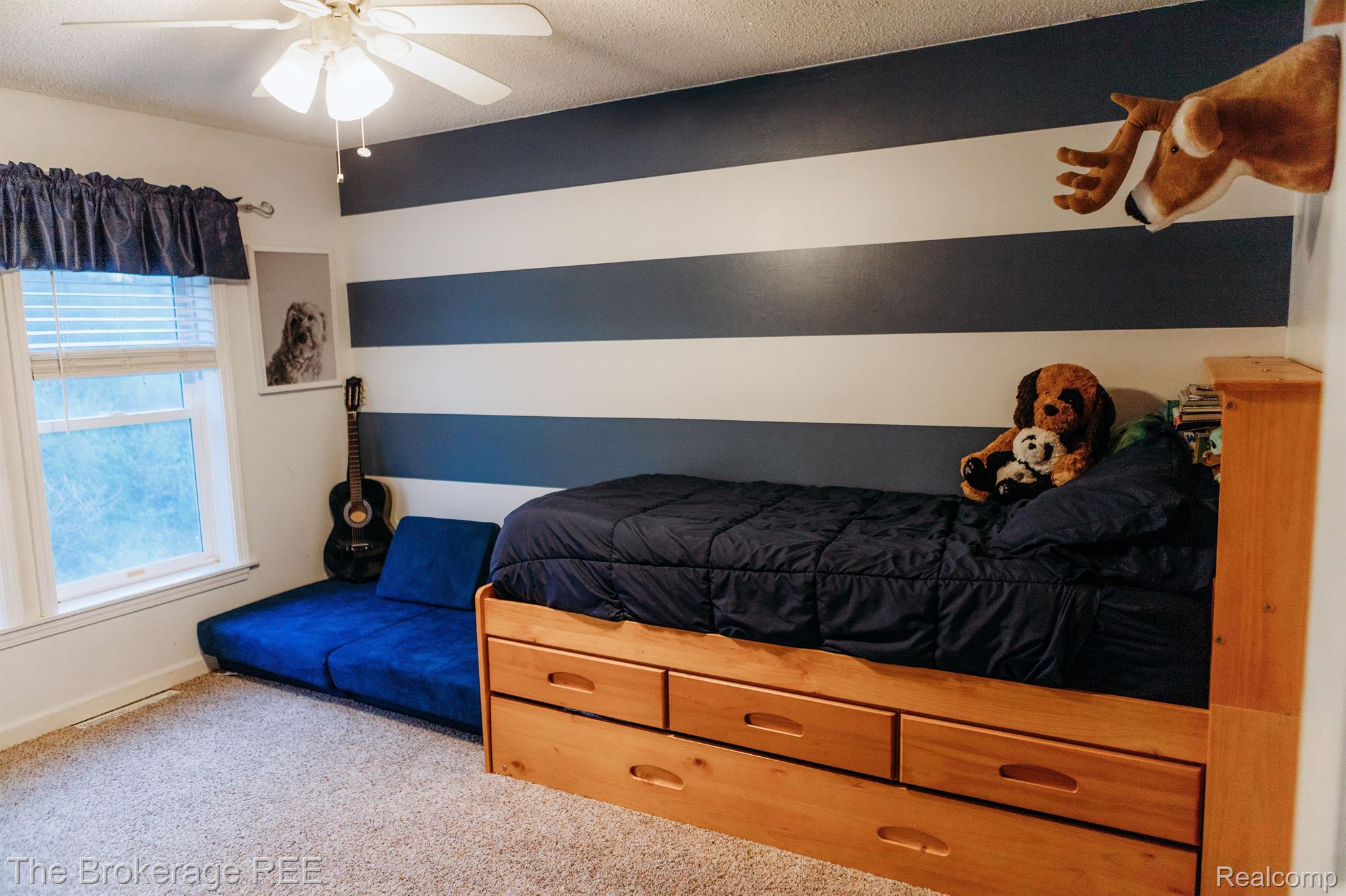 1245 Hill Road White Lake, MI 48383 - Photo 14 of 21 Third bedroom