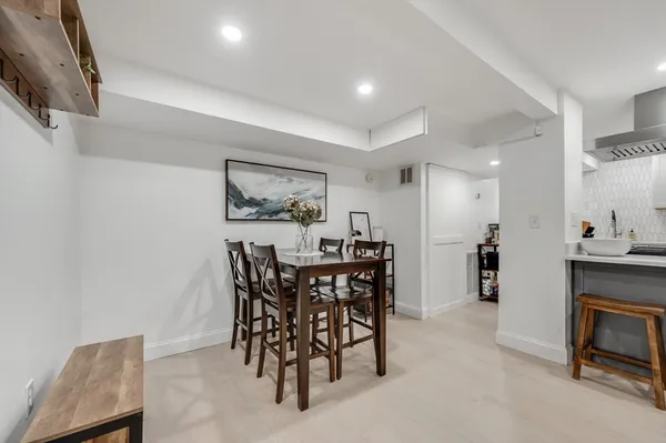 $875,000 | 261 Silver Street, Unit 1, Boston, MA 02127
