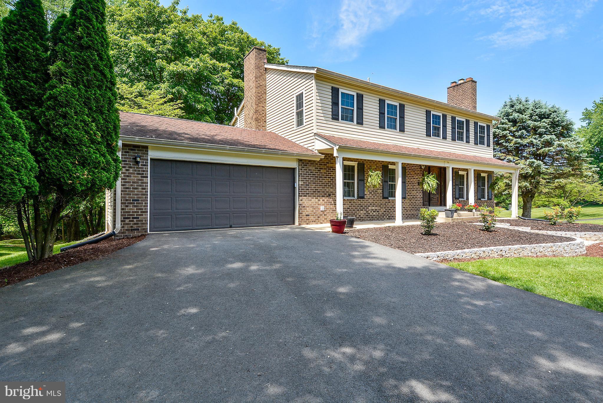 1024 Challedon Road Great Falls, VA 22066 - Photo 30 of 30 Exterior (Front)