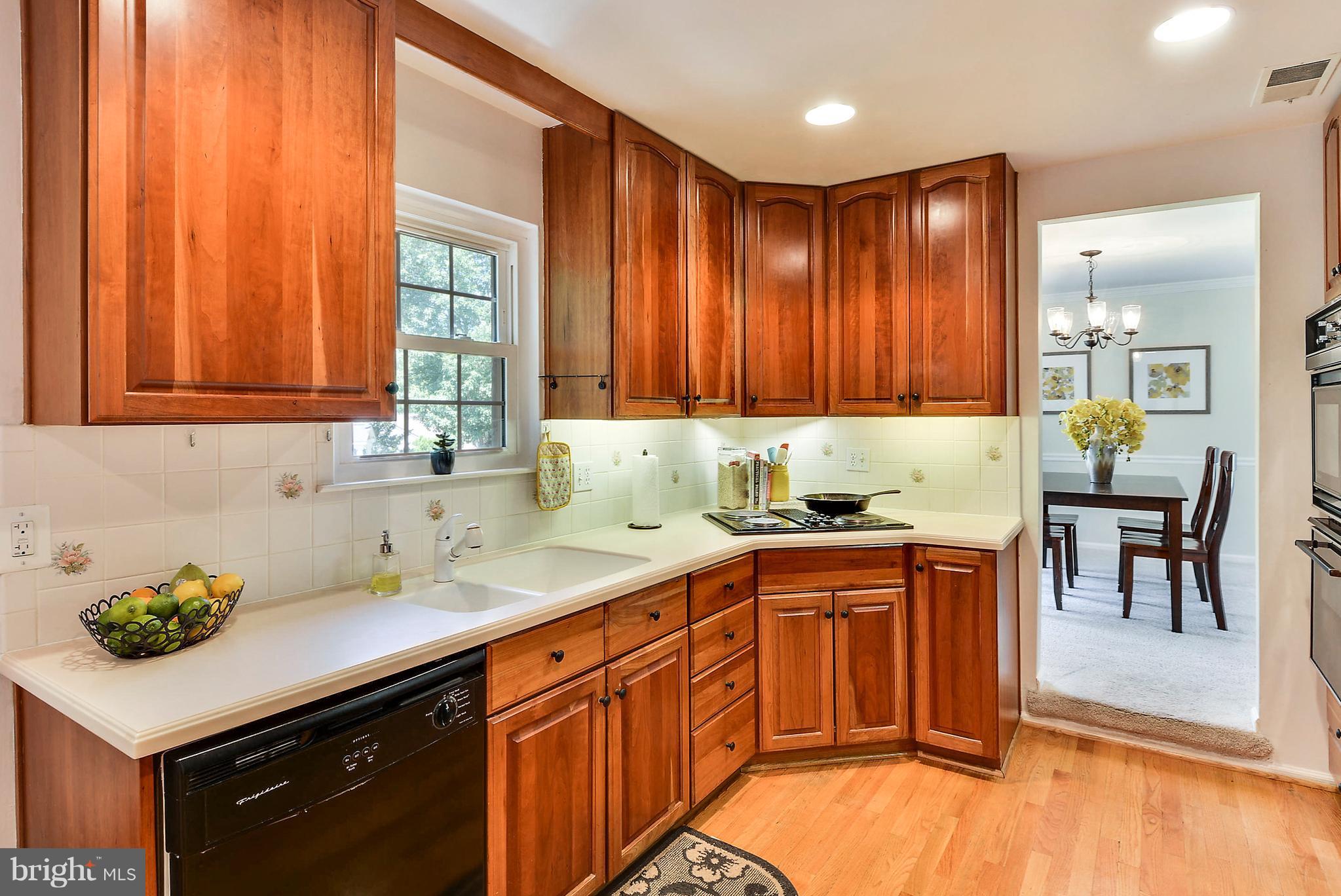 1024 Challedon Road Great Falls, VA 22066 - Photo 7 of 30 Kitchen