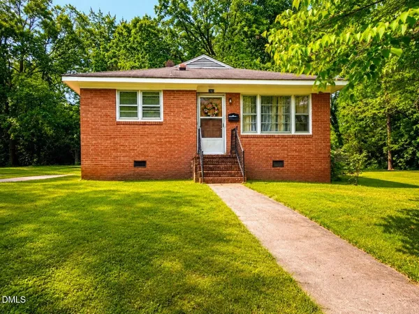 $120,000 | 209 Lee Street, Oxford, NC 27565