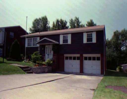 336 Oak Road, Unit 1 Plum, PA 15239 - Photo 1 of 1
