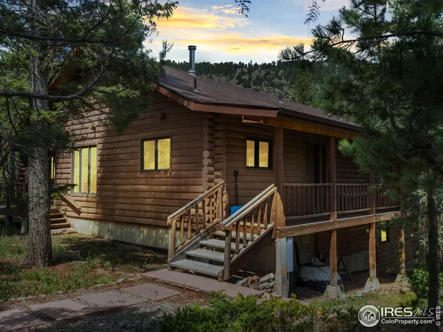 $625,000 | 255 Apache Road, Lyons, CO 80540