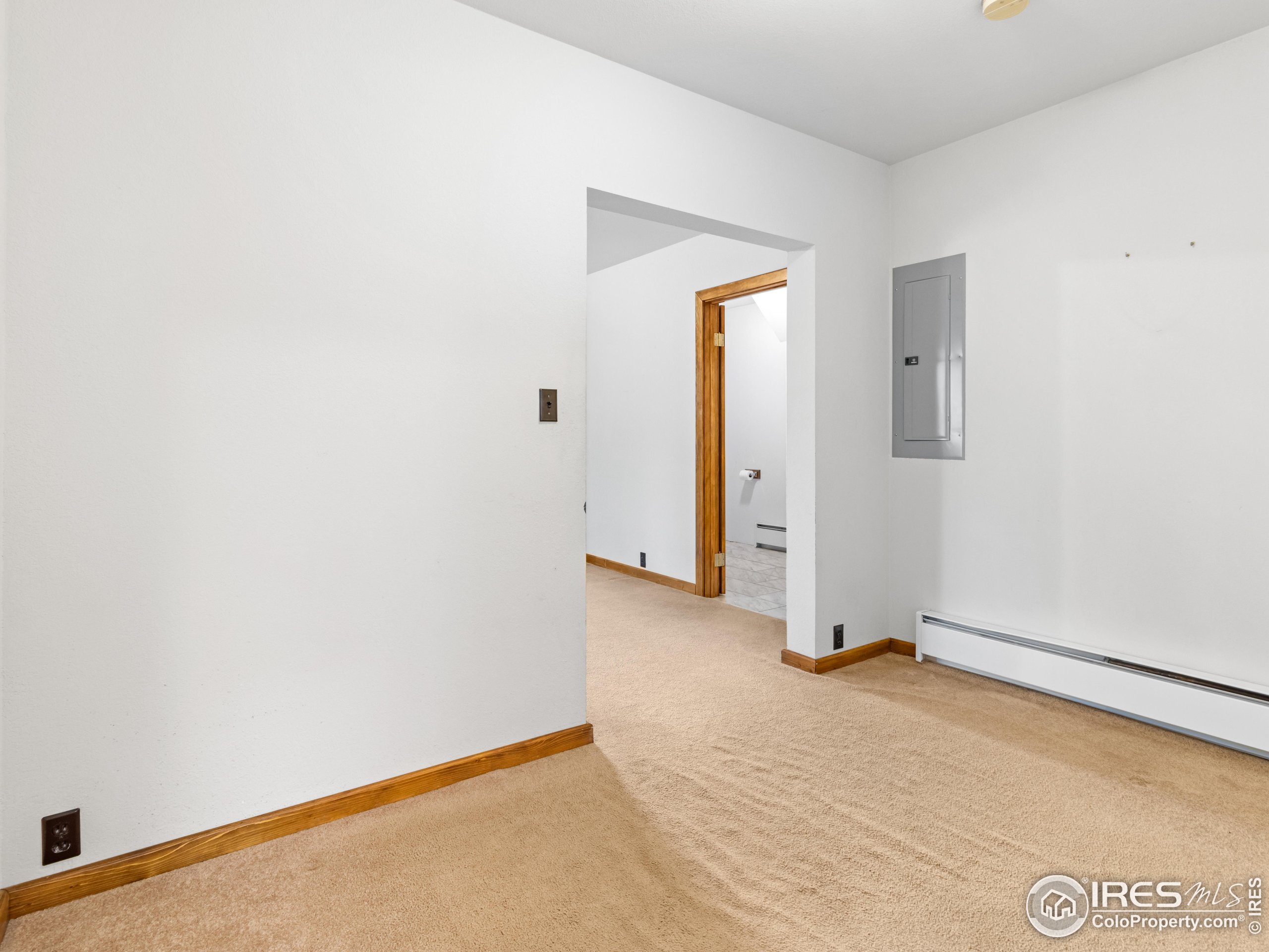 255 Apache Road Lyons, CO 80540 - Photo 27 of 33